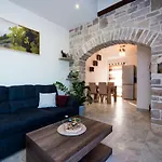 Apartment Intrada Podstrana